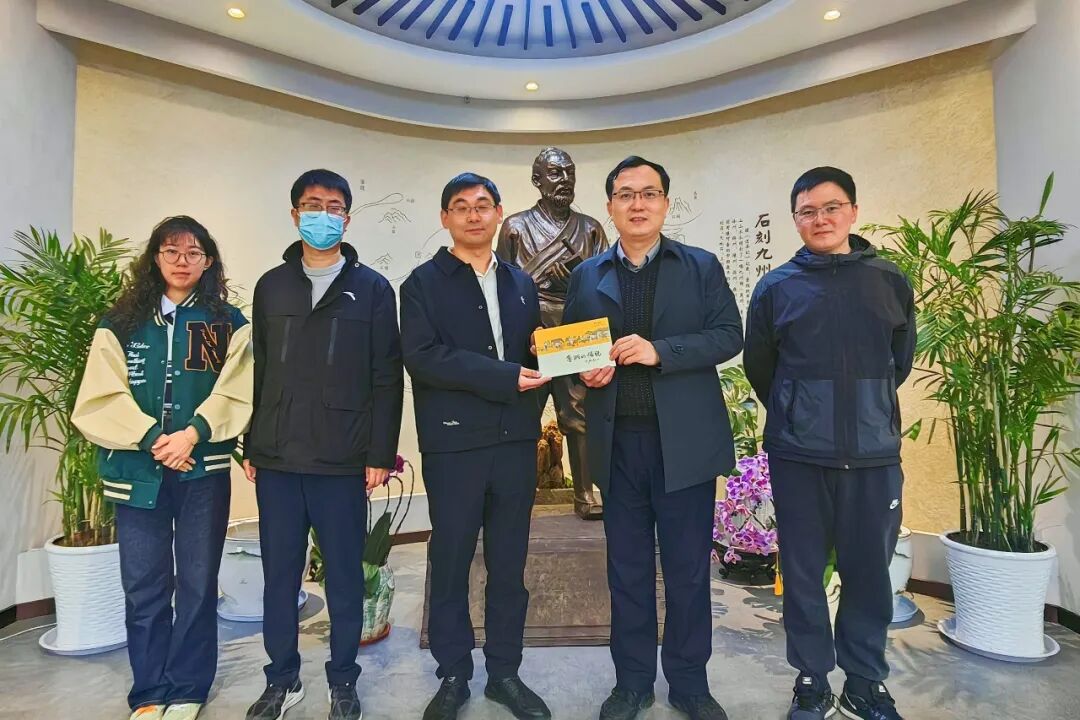 1775897280124308.jpg 640 (1).jpg